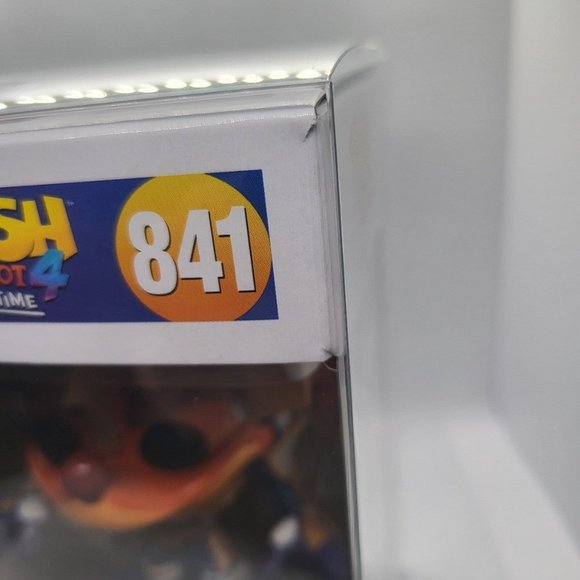 Its About Time Crash Bandicoot in Mask Armor 2021 Summer Virtual Funkon Excl Pop - Picture 8 of 12